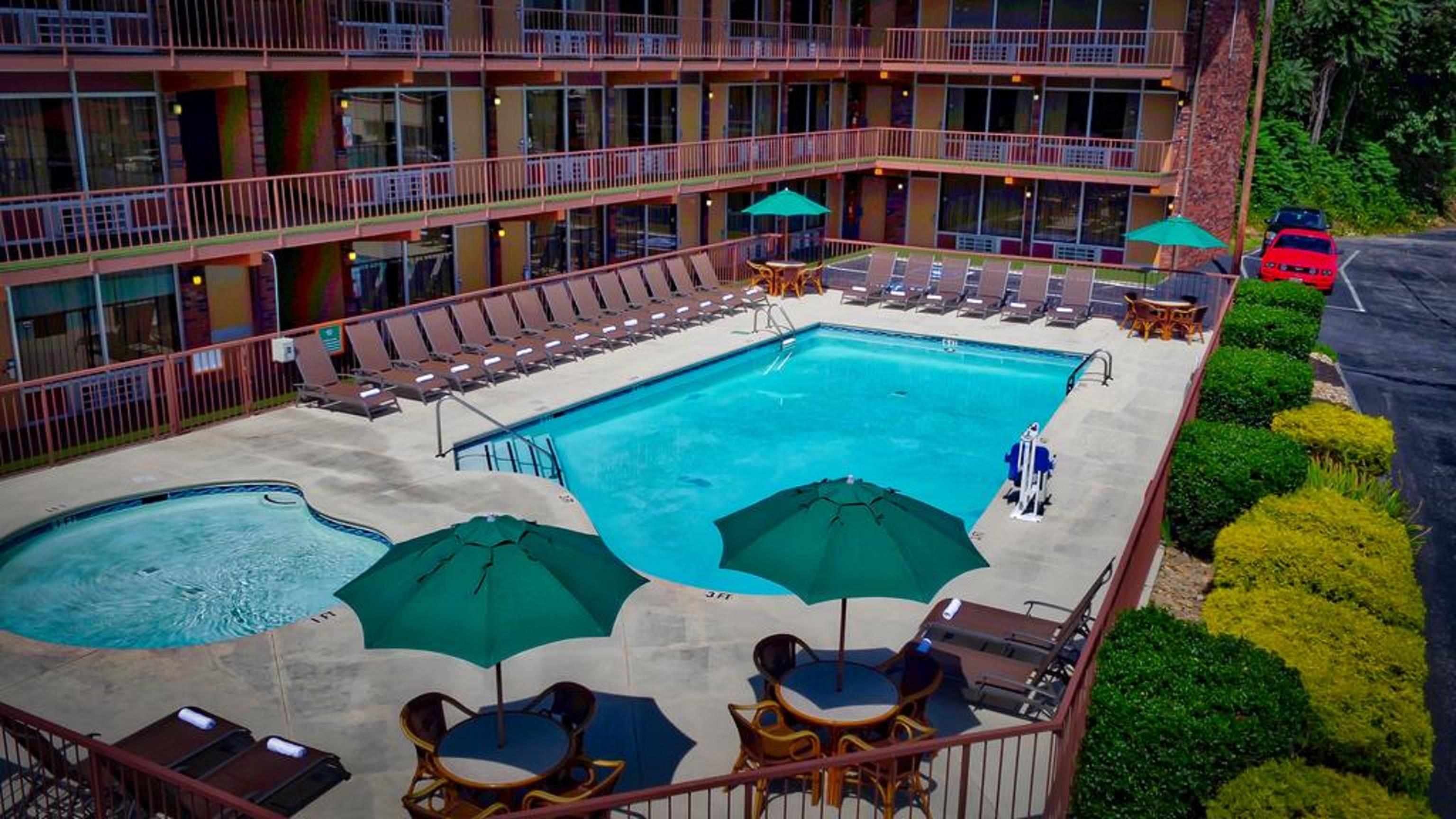 Wild Bear Inn Pigeon Forge Eksteriør bilde