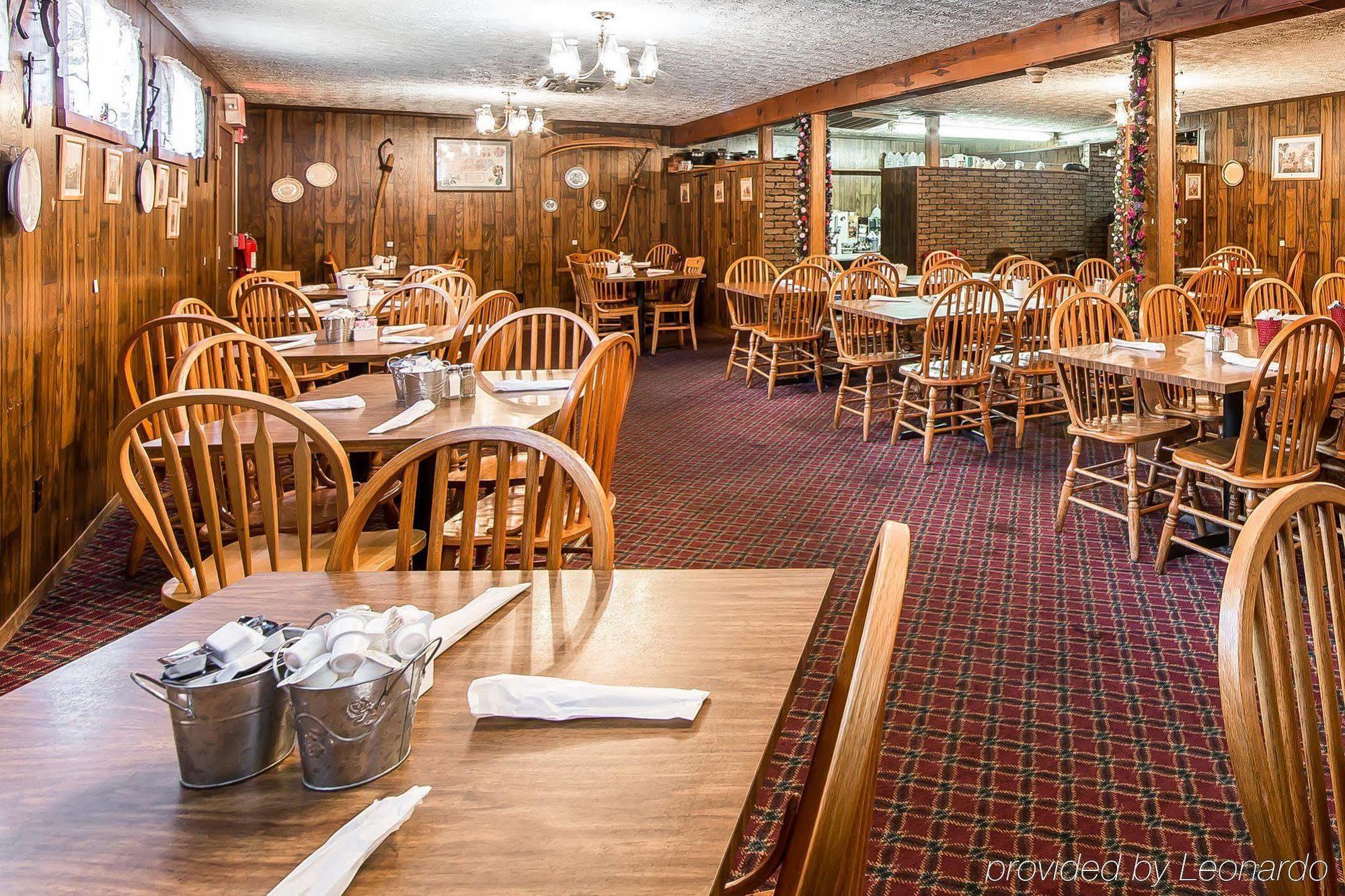 Wild Bear Inn Pigeon Forge Eksteriør bilde
